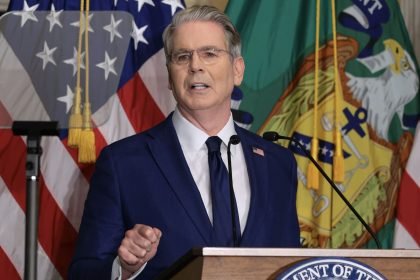 Trump admin unveils anti-Iran global sanctions plan, signals China not exempt