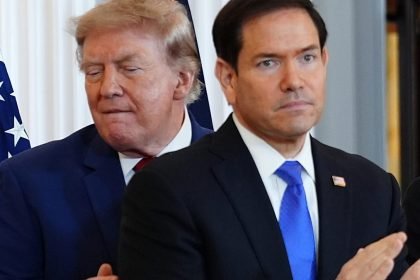Trump administration plans to revoke 200,000 visas of asylum seekers