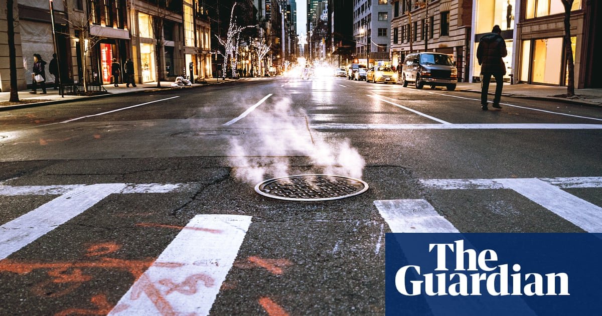 NYPD to investigate another video of people emerging from manhole