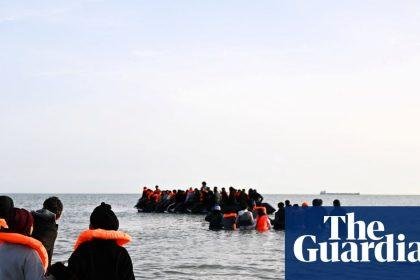 French police accused of rising use of violence to stop Channel crossings