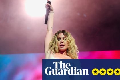Slayyyter live review – raucous show announces a new princess of sleaze-pop