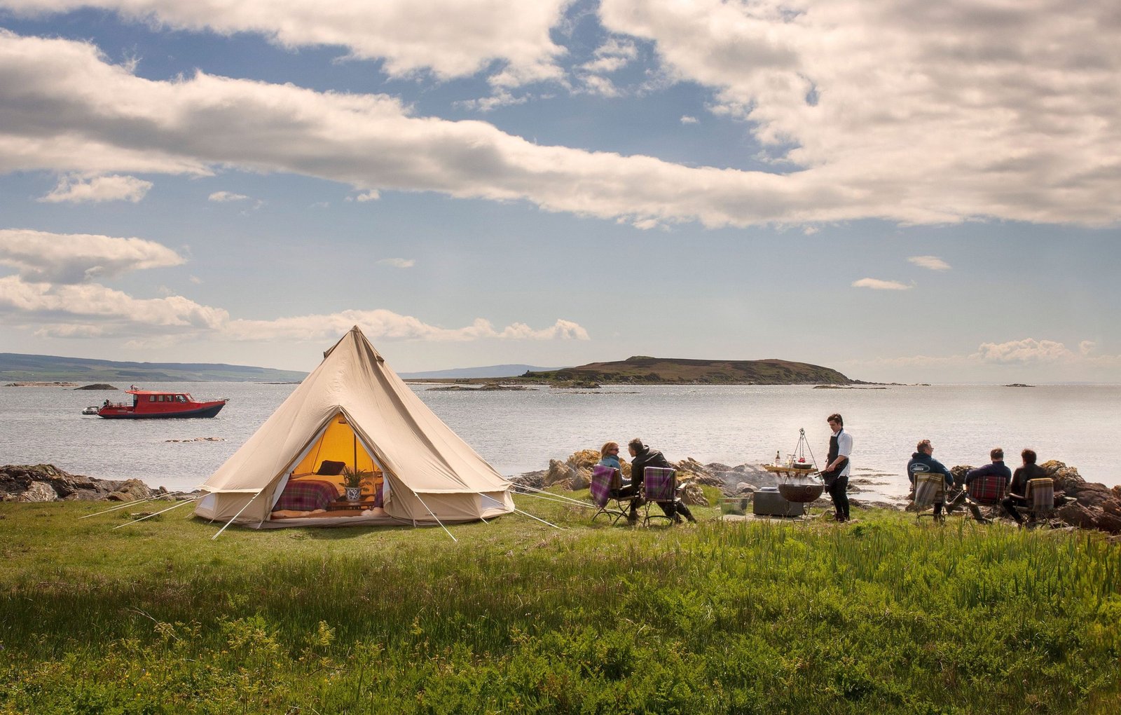On a Tiny Scottish Island, Going on Safari and Finding a Wilder World Than I Imagined