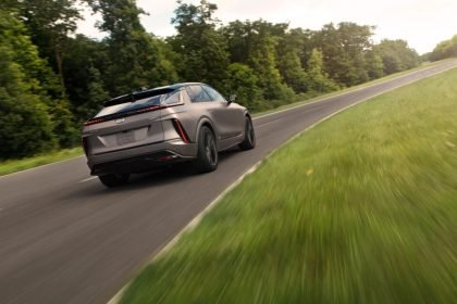 GM vehicles under federal scrutiny after hundreds of reports