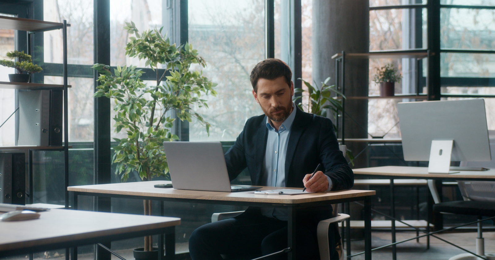 SEOs Are Becoming The Tools Of Their Tools – The AI Slop Backlash via @sejournal, @gregjarboe