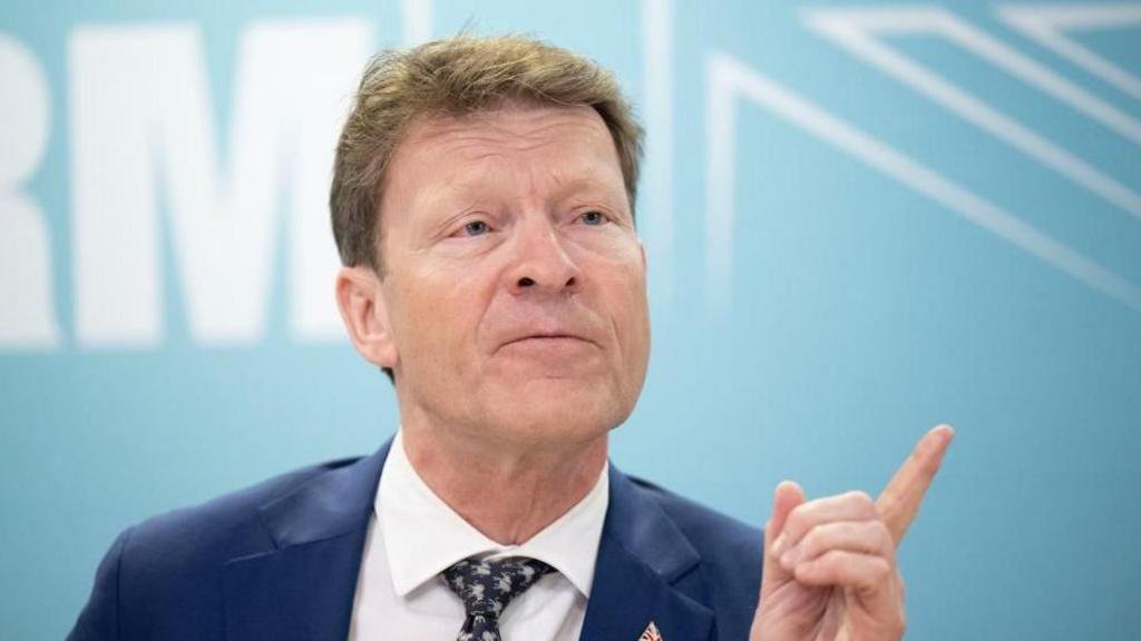 Reform says it will prioritise British-born workers for social housing