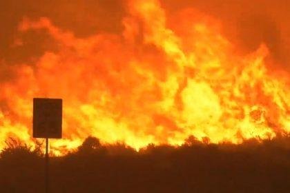 Eye Opener: Wildfires rage in western U.S.
