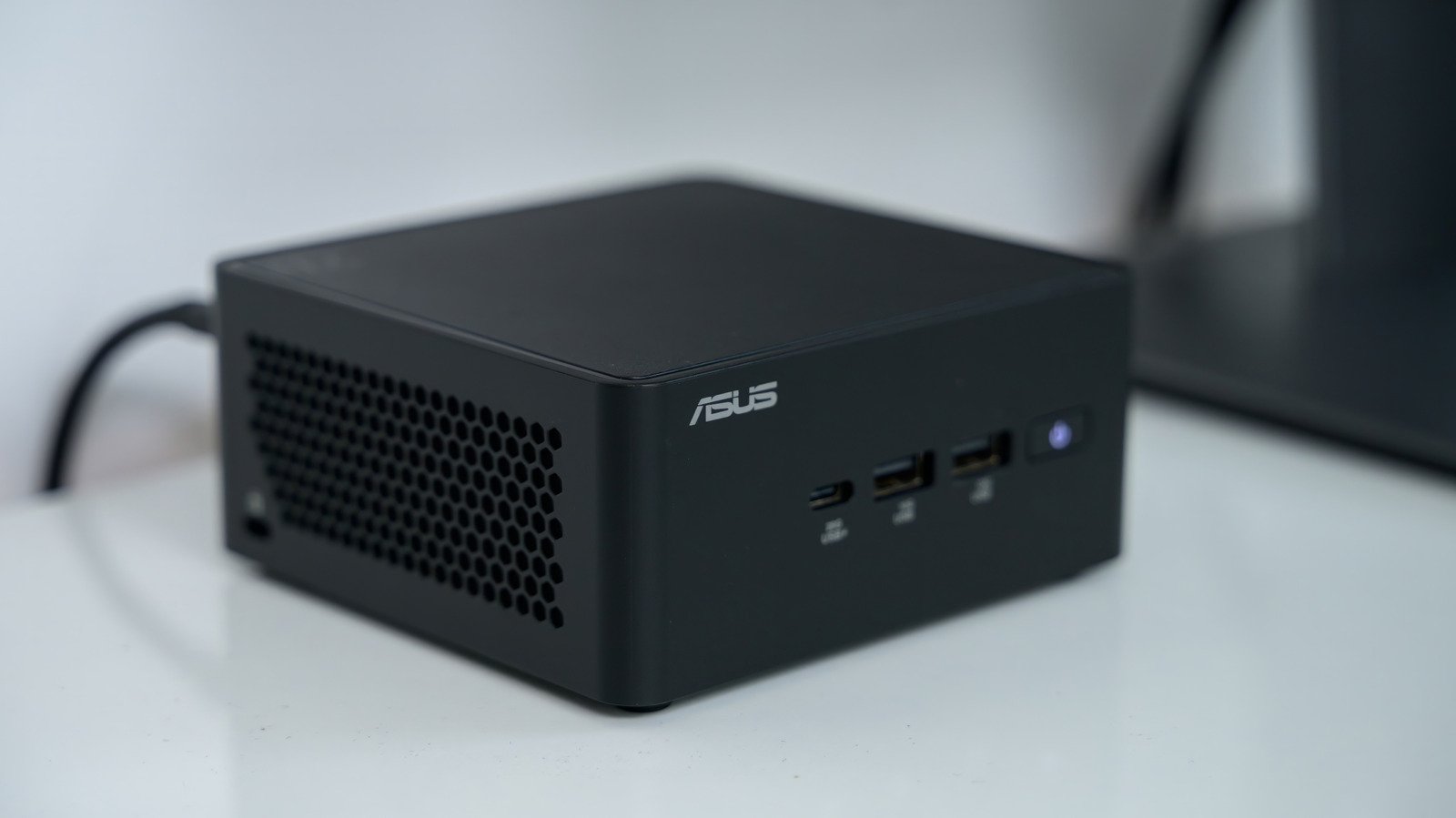 What are the downsides of a mini PC?
