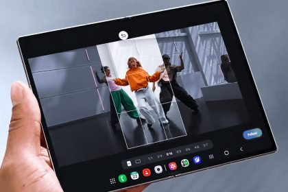 How to use Samsung's new My FanCam feature to make yourself the main character in your videos