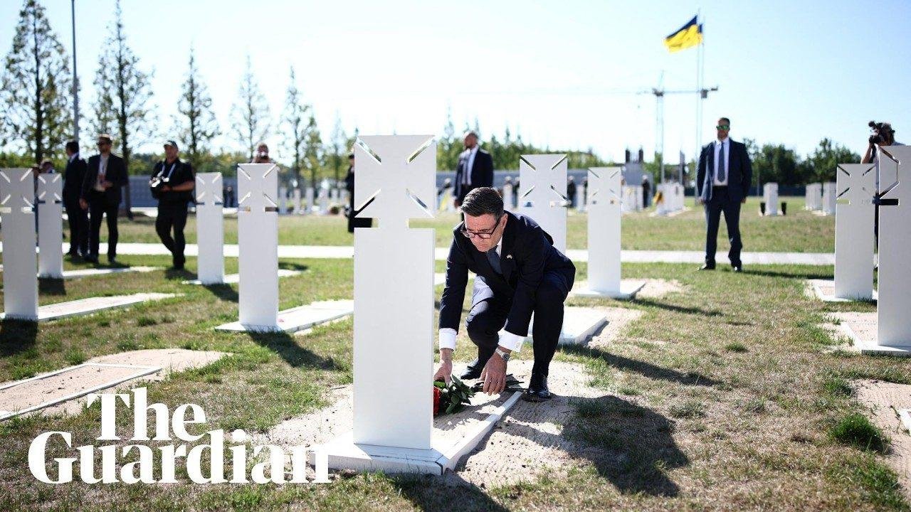 Volodymyr Zelenskiy hosts 'Coalition of the Willing' for Ukraine's Independence Day – playback