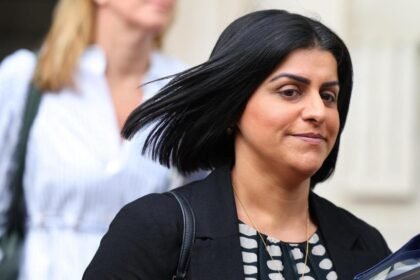 Mahmood to reopen scheme to resettle refugees in the UK