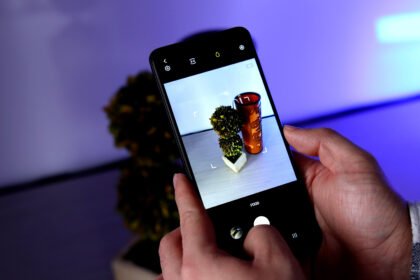 Samsung Phone Users Can Now Sync Photos and Video to Google