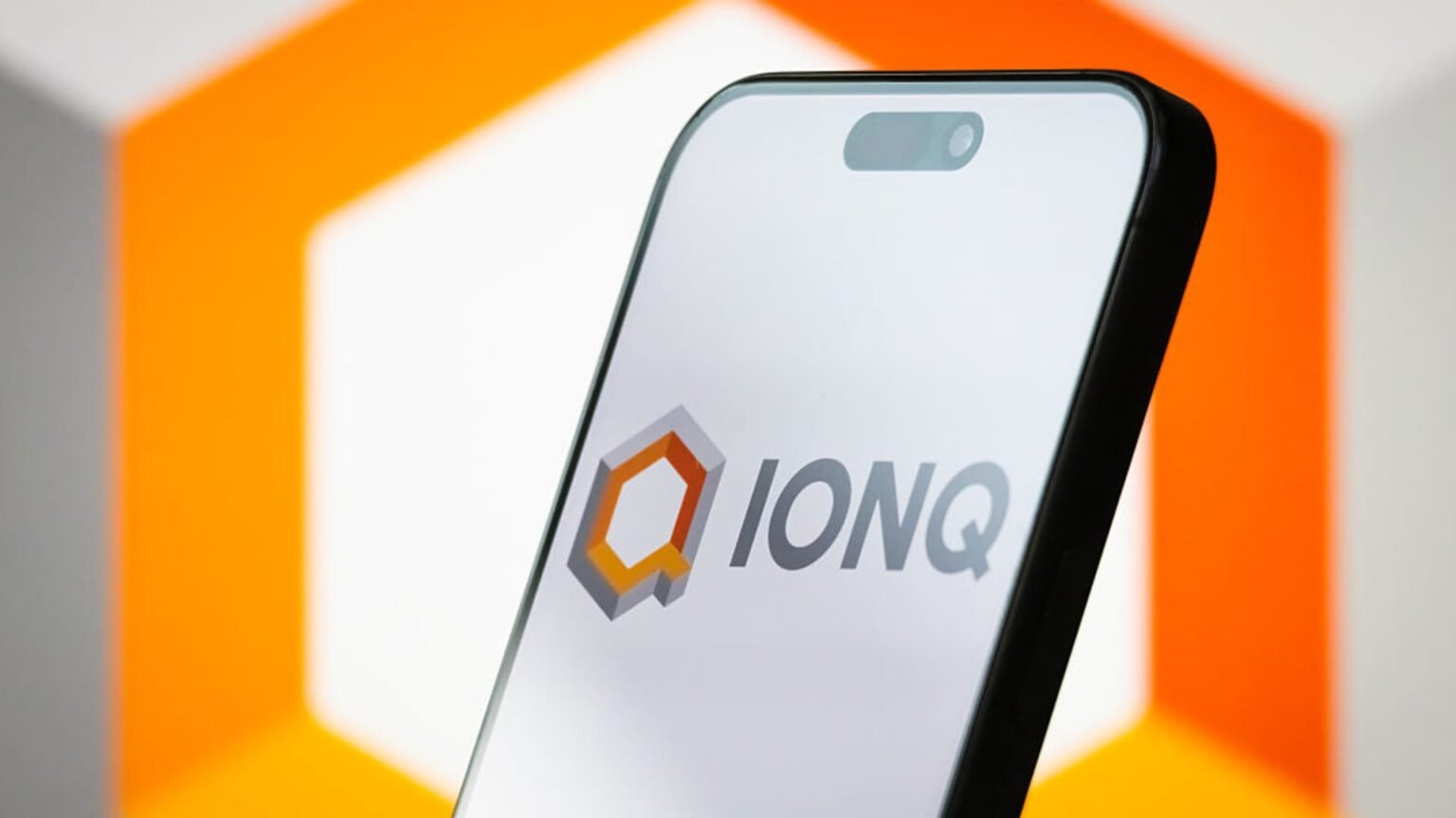 IonQ shares rally after company says it made a major quantum computing breakthrough