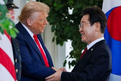 South Korea pushes for Trump summit with renegade North Korea, seeing opportunity for peace