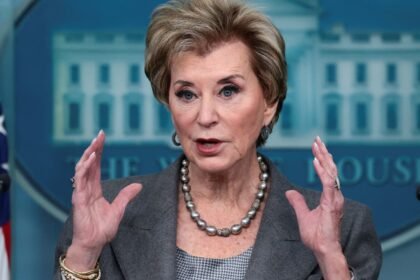Education Department extends deadline for student loan interest rate discount