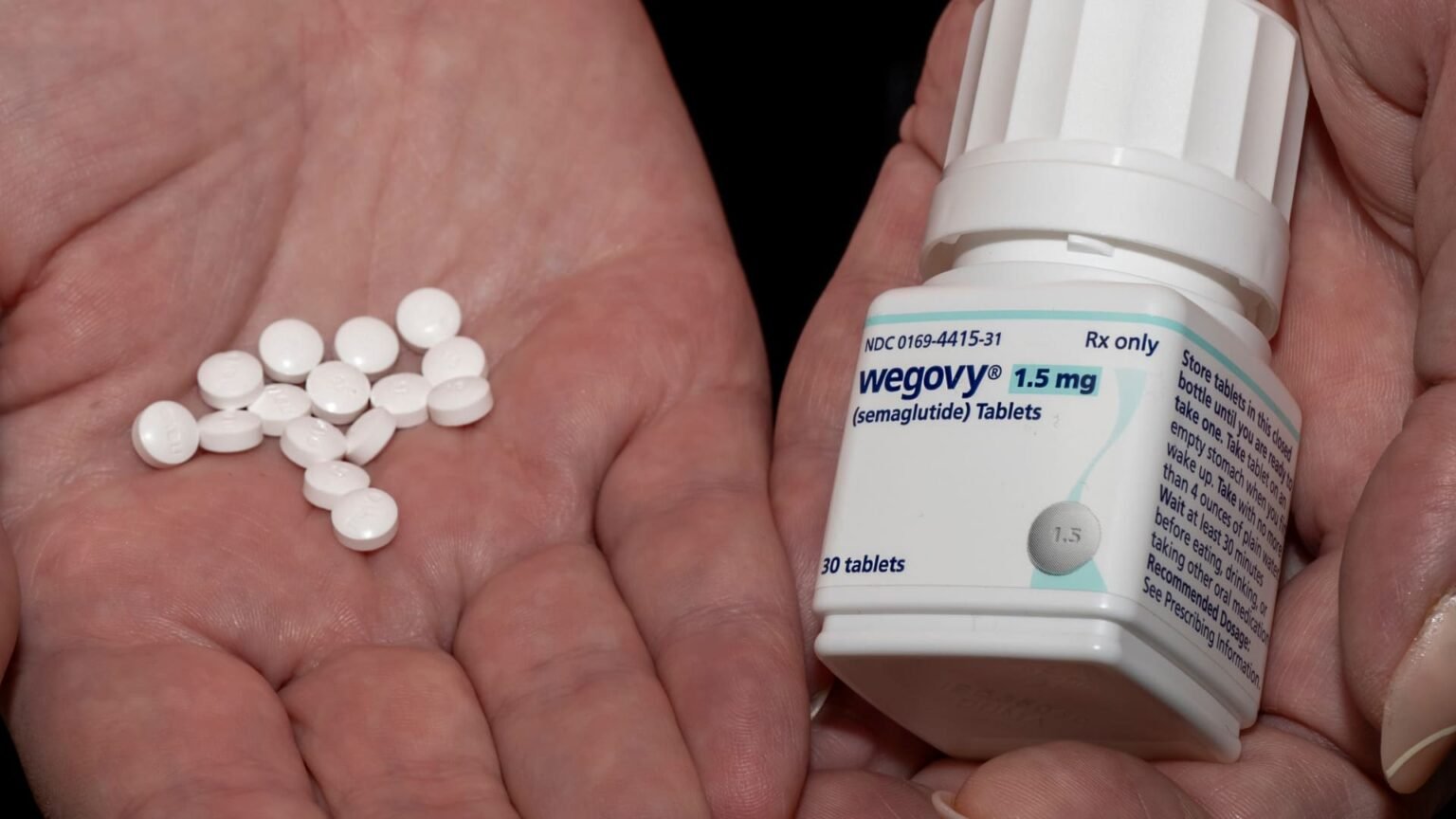 People switching to Novo's Wegovy pill from obesity injections kept losing weight in real-world study 