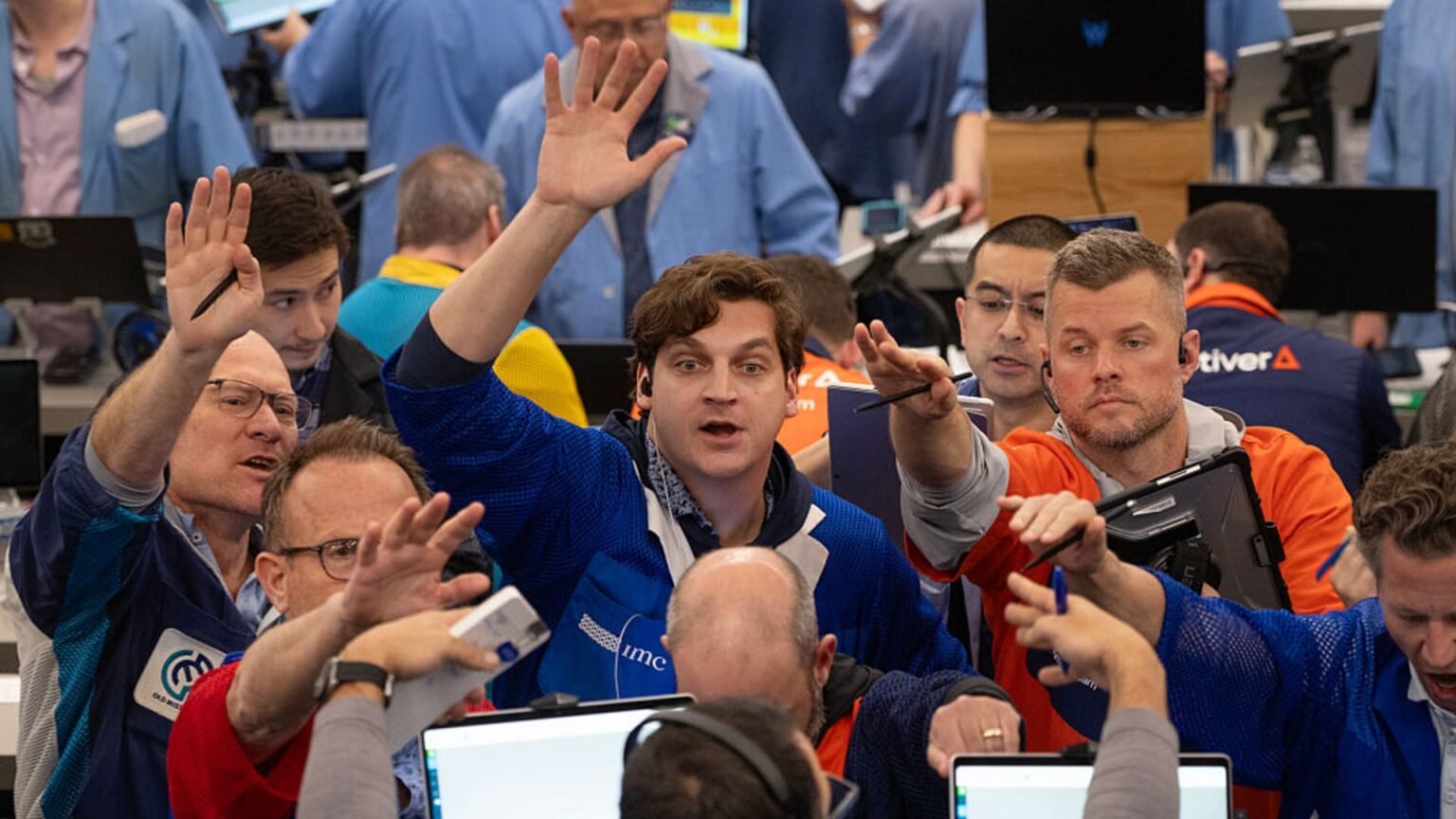Two trades that just happened in 'Magnificent Seven' stocks point to big gains ahead