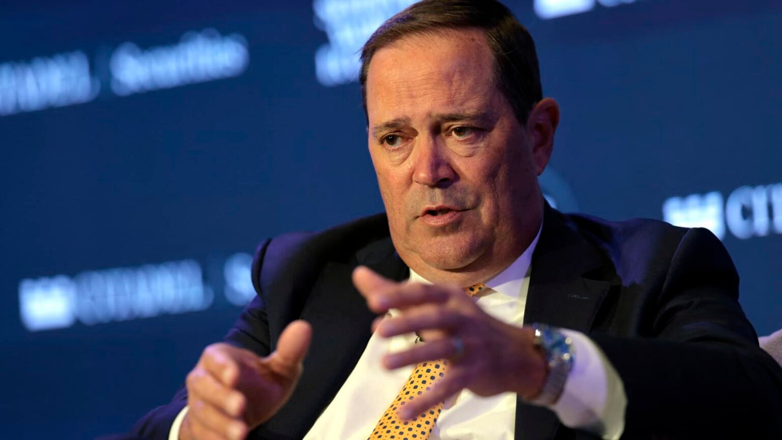 Cisco stock sinks 5% after Piper Sandler cuts price target on growth concerns
