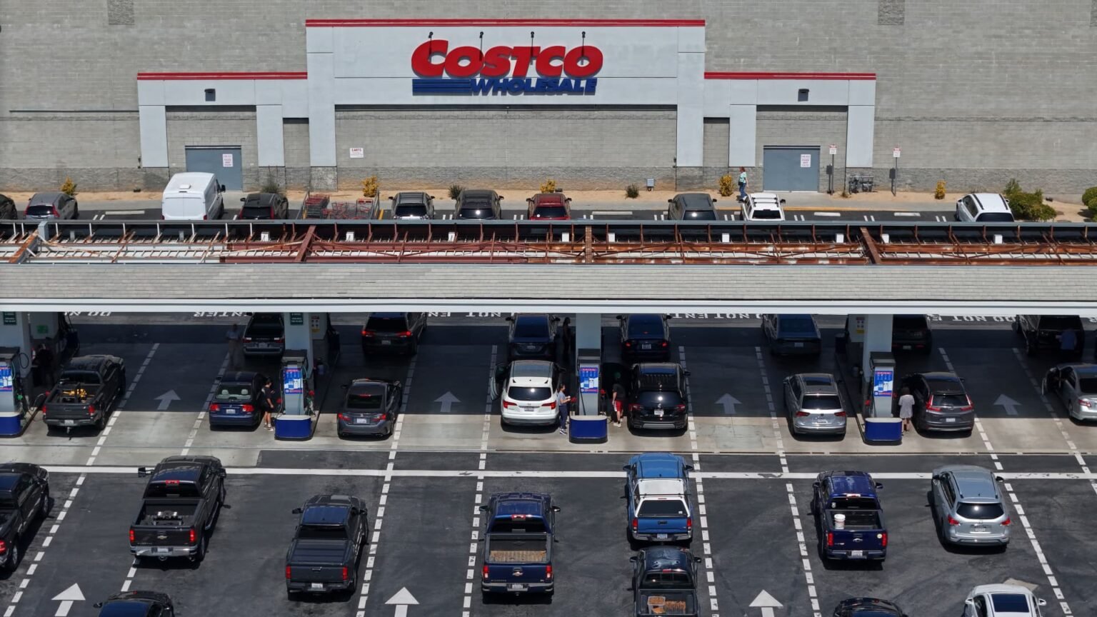 Costco makes progress on a key membership metric. Here's our new price target on the stock