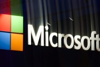 A rare Microsoft bear warms up to the stock. Here's what changed their mind