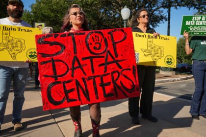 Texas turning blue may hinge on Democrats harnessing data center opposition