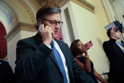 House heads home to campaign amid calls for urgent AI action