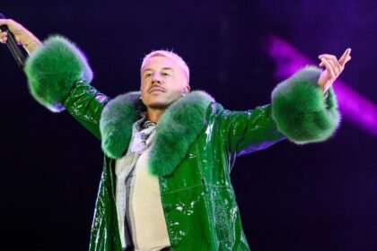 Ticket prices rise for Macklemore solo concert after Ed Sheeran tour removal