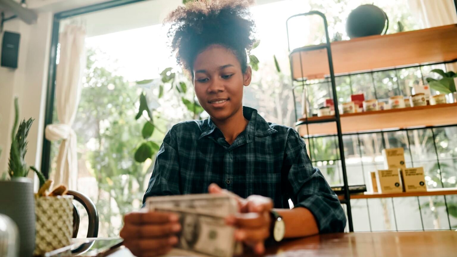 IRS sends notices on Saver's Match to taxpayers who might qualify for new benefit, worth up to $2,000