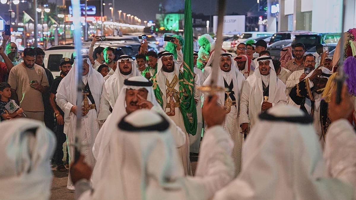 Crowds celebrate Saudi National Day with flags, performances and military parade