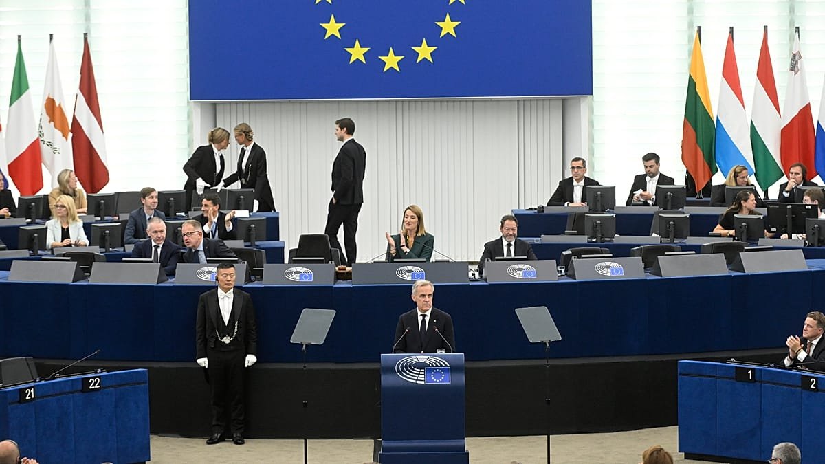 Watch: Carney backs closer EU ties, draws applause at European Parliament