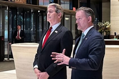 US and China to seek 'AI dialogue' to communicate shared concerns