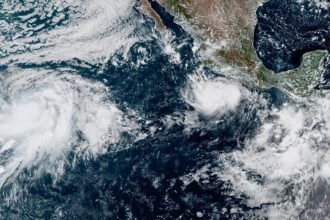 Polo makes landfall in Mexico as Category 3 hurricane, cutting power and causing floods