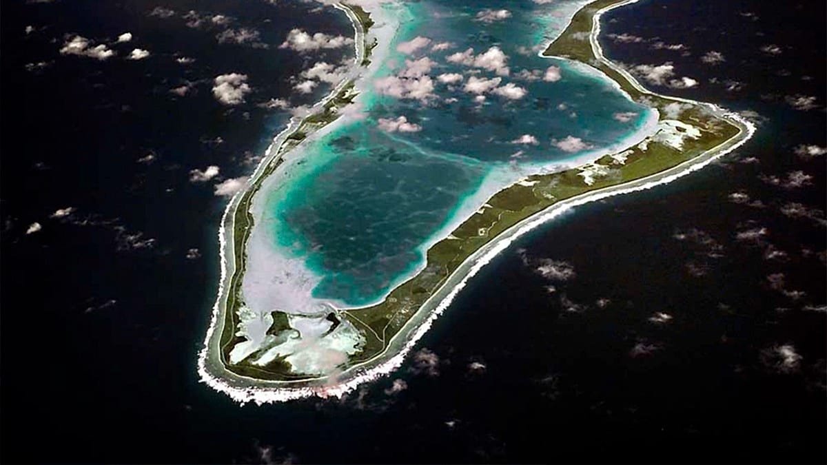 UK to review Chagos deal after Trump tells Burnham it is 'terrible'