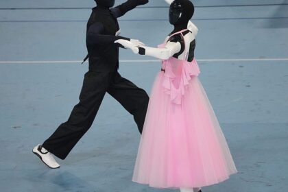 Humanoid robots join dancers at WorldSkills opening in Shanghai