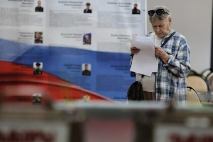 Russians vote in elections with no party opposing Putin or war in Ukraine