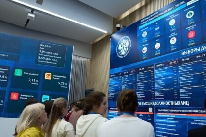 Putin's United Russia party set to retain power after vote hit by cyberattacks and drones