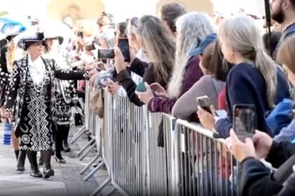 Pearly Kings and Queens bring London’s Cockney tradition to life