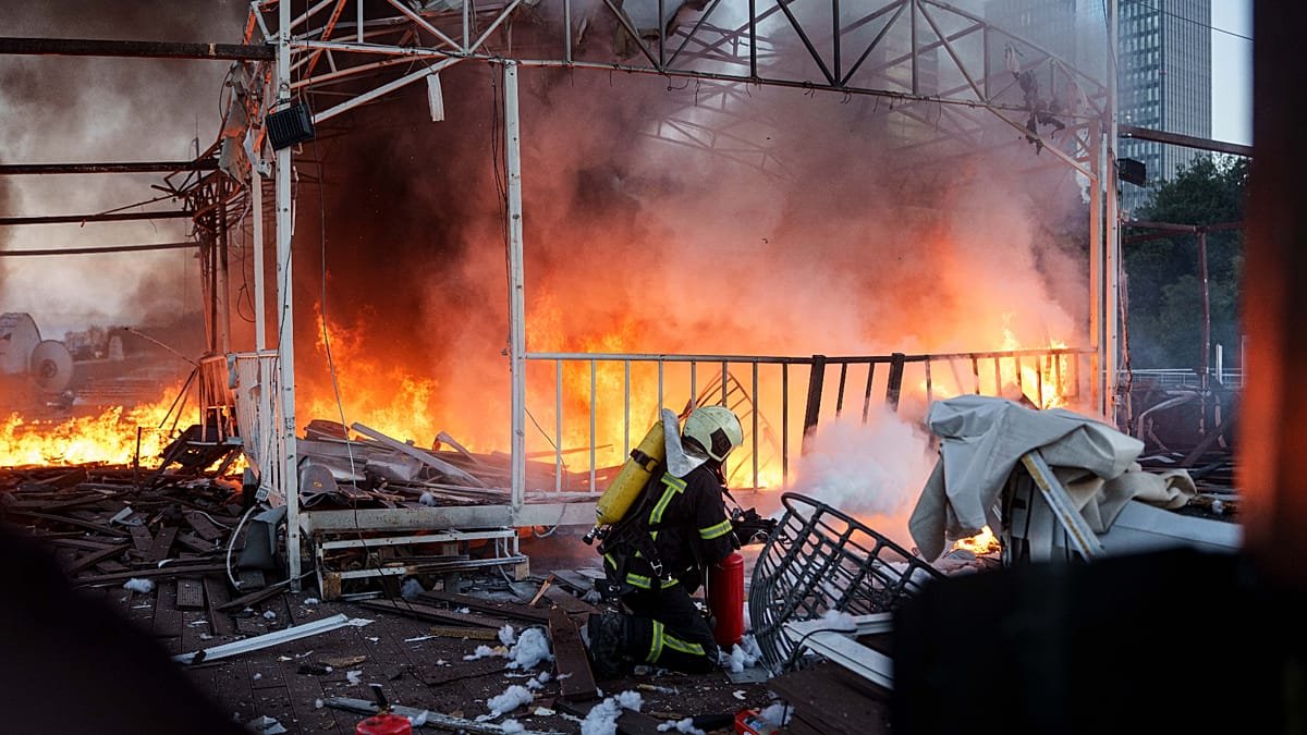 At least six people killed in Russian strikes on Ukraine over last 24 hours