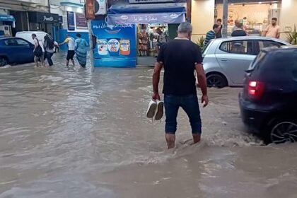 Torrential rain and flooding slam Tunis, forcing schools to close