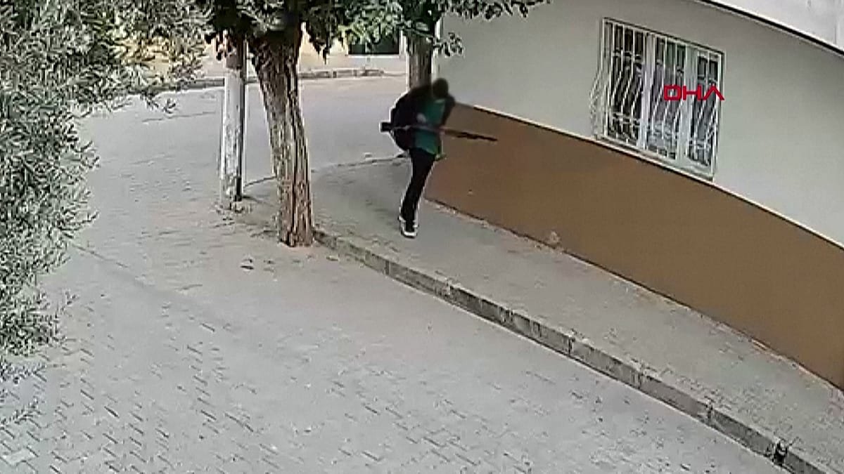 Turkey school shooting: CCTV footage of the gunman