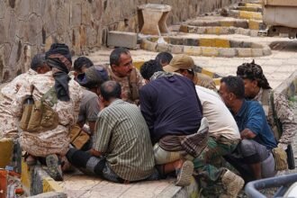 Seven killed, dozens hurt in Saudi airstrike on Yemen market