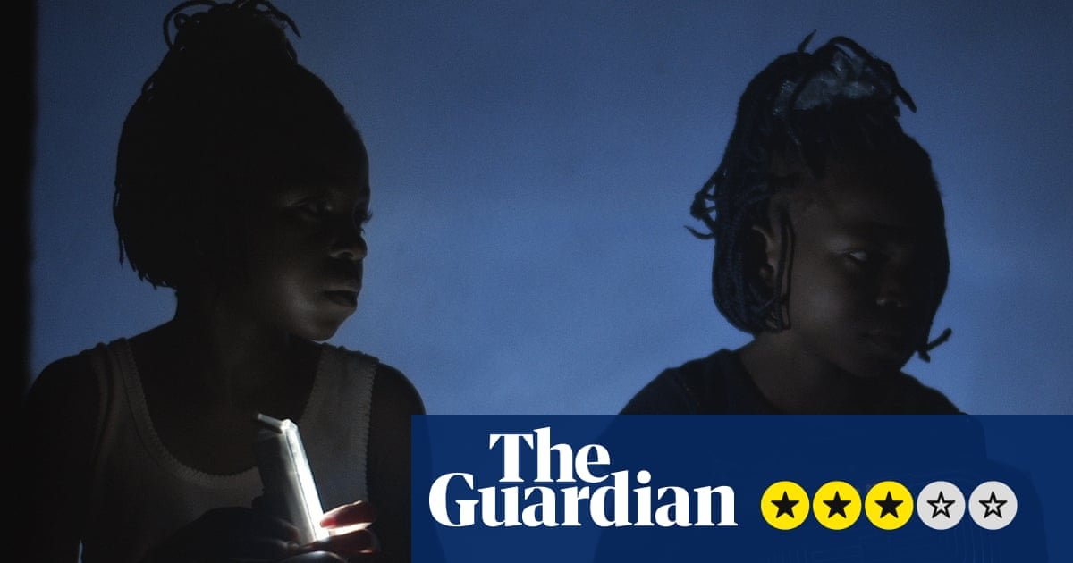 Rising Up at Night review – community spirit shines bright in Kinshasa’s shadows