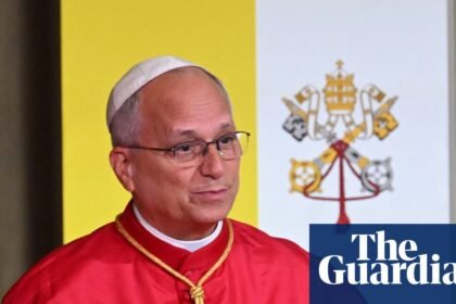 Pope Leo warns of AI threat to humanity at start of three-day France visit