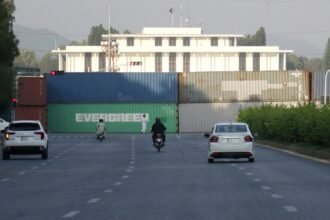 ‘Source of anxiety’: Pakistan cracks down before march to free Imran Khan