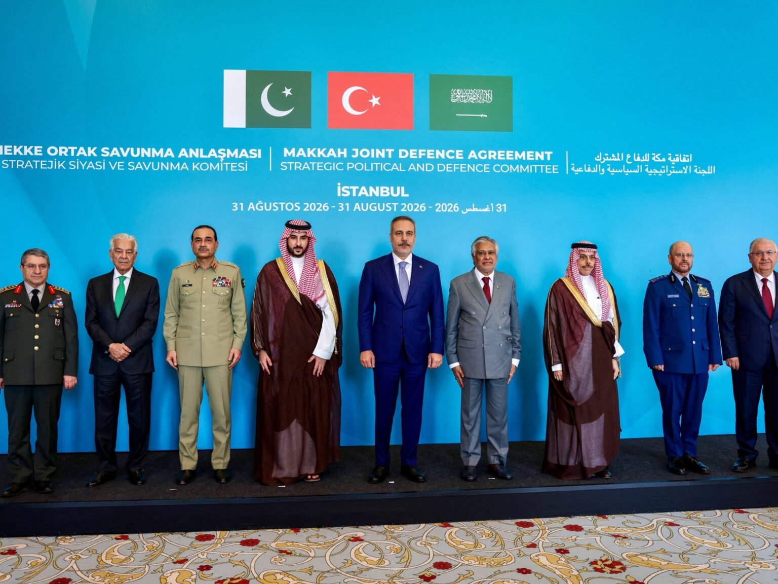Saudi, Turkish, Pakistani chiefs plan urgent talks amid Yemen fighting