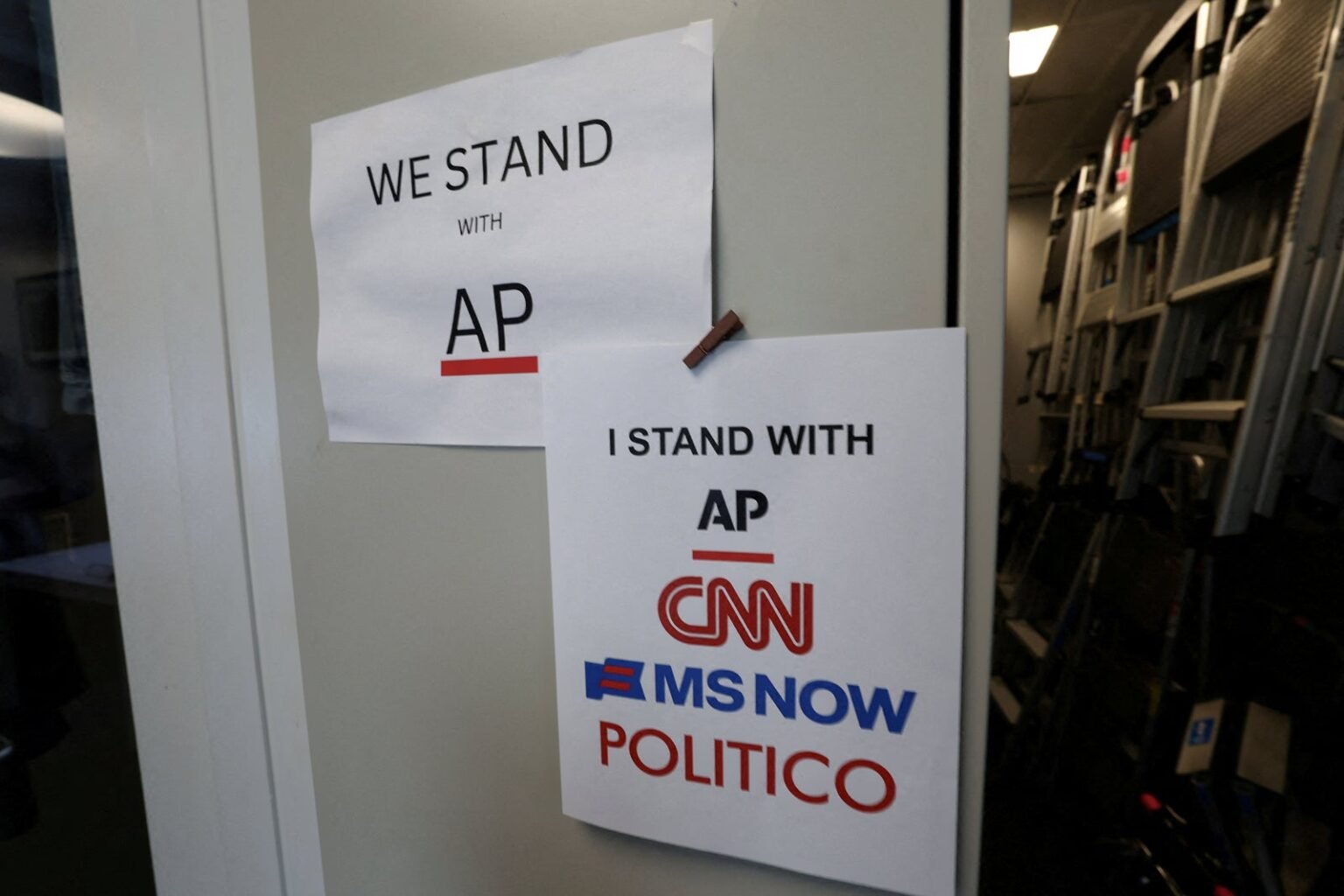 Judge kicks off hearing on Trump’s media ban by saying White House failed to follow due process