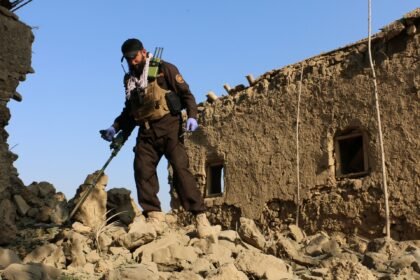 Pakistani forces kill Afghan Taliban fighters in border escalation