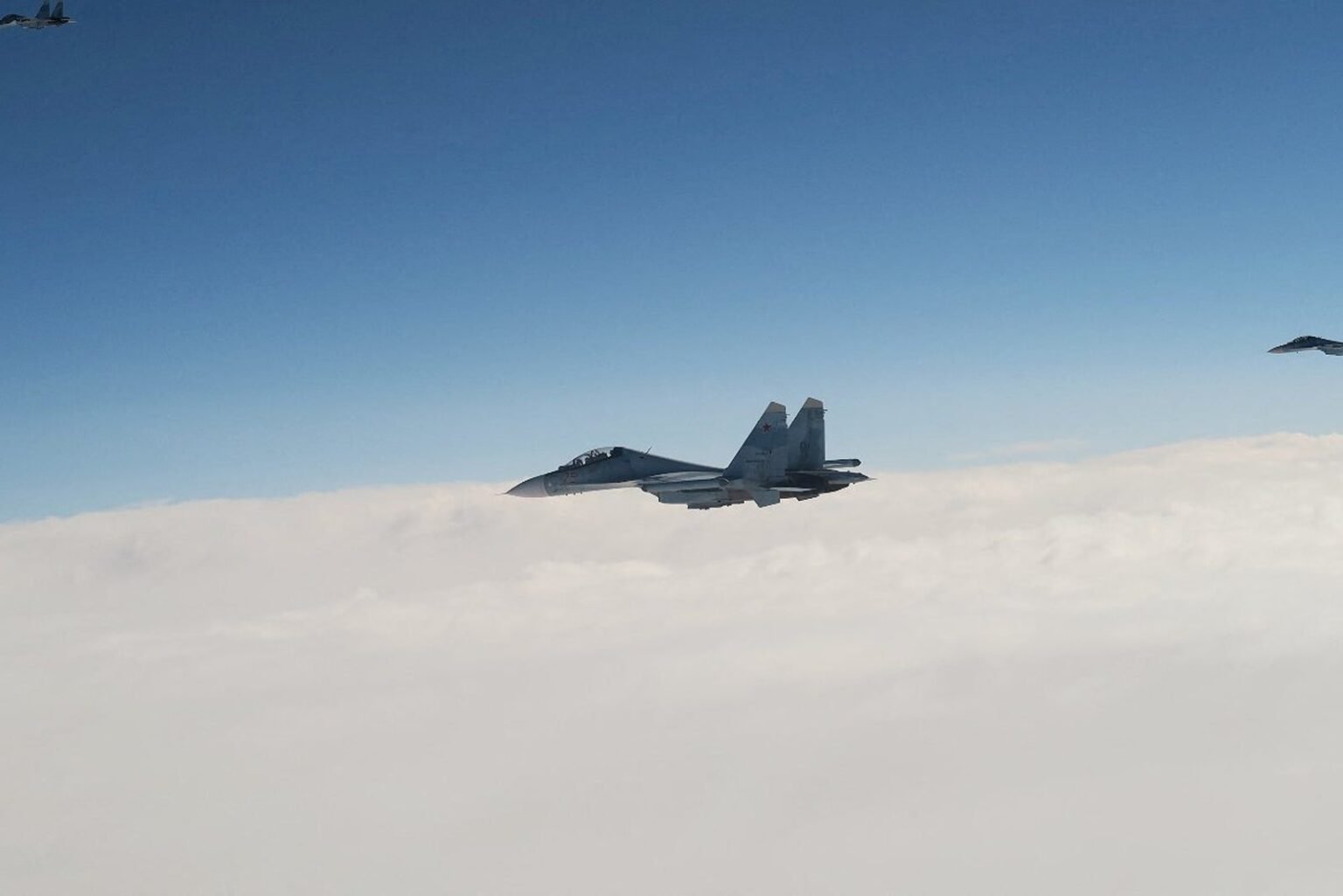 Sweden and Finland scramble fighter jets to intercept group of Russian warplanes in first joint operation