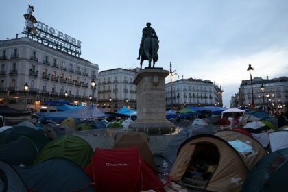 Hundreds camp in central Madrid to protest eviction of 87-year-old woman