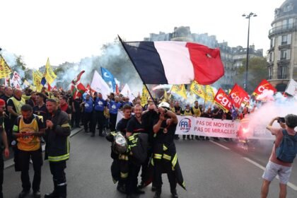Photos: French students protest, public workers strike before budget cuts