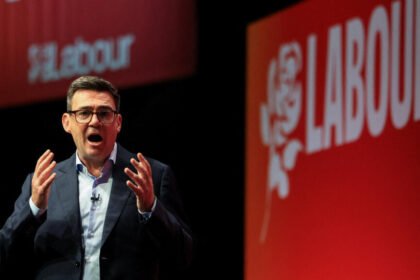 Burnham sets out 'new path' for Britain, vows to seek consensus on ties with EU